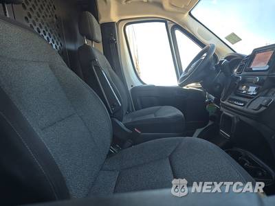 2025 Ram ProMaster 2500 Cargo Van Tradesman w/Passenger Seat Low Roof 136.0" WB - zdjęcie 8 z 36 - miniatura