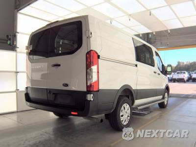 2025 Ford Transit 250 Cargo Van Low Roof 130.0" WB - zdjęcie 4 z 20 - miniatura