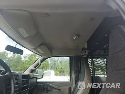 2025 GMC Savana 2500 Cargo Van 1WT 135.0" WB - zdjęcie 17 z 26 - miniatura