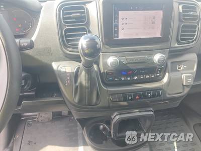 2025 Ram ProMaster 2500 Cargo Van Tradesman w/Passenger Seat Low Roof 136.0" WB - zdjęcie 11 z 25 - miniatura
