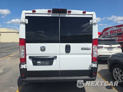 2025 Ram ProMaster 2500 Cargo Van Tradesman w/Passenger Seat Low Roof 136.0" WB - zdjęcie 5 z 23 - miniatura