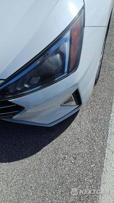 2019 Hyundai Elantra SE Sedan - zdjęcie 19 z 28 - miniatura
