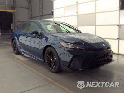 2026 Toyota Camry SE - zdjęcie 3 z 19 - miniatura