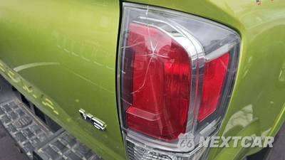2023 Toyota Tacoma TRD Sport Crew Cab Long Bed - zdjęcie 31 z 32 - miniatura