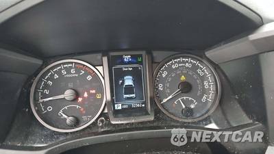 2023 Toyota Tacoma TRD Sport Crew Cab Long Bed - zdjęcie 27 z 32 - miniatura