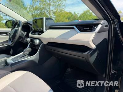 2019 Toyota RAV4 XLE Premium - zdjęcie 12 z 43 - miniatura
