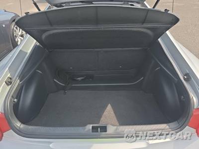 2003 Toyota Celica GT - zdjęcie 20 z 24 - miniatura