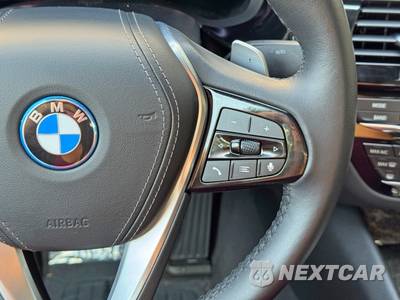 2022 BMW 5 Series Sedan 530e - zdjęcie 20 z 48 - miniatura