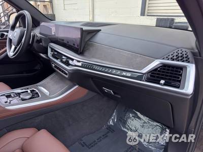 2024 BMW X5 Sports Activity Vehicle xDrive50e - zdjęcie 13 z 48 - miniatura