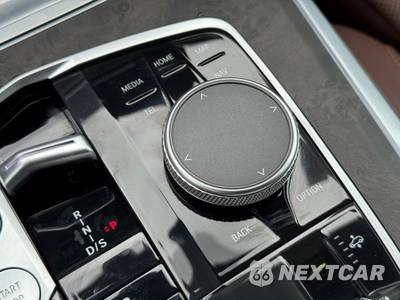 2024 BMW X5 Sports Activity Vehicle xDrive50e - zdjęcie 35 z 48 - miniatura