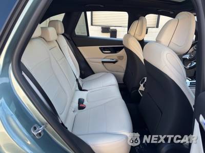 2025 Mercedes-Benz GLC 300 - zdjęcie 42 z 48 - miniatura