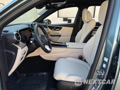 2025 Mercedes-Benz GLC 300 - zdjęcie 15 z 48 - miniatura