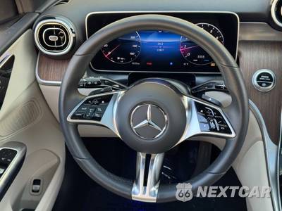 2025 Mercedes-Benz GLC 300 - zdjęcie 20 z 48 - miniatura