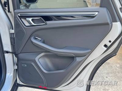 2025 Porsche Macan - zdjęcie 43 z 48 - miniatura