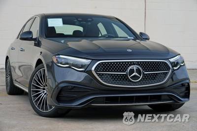 2025 Mercedes-Benz E 350 4MATIC Sedan - zdjęcie 2 z 48 - miniatura