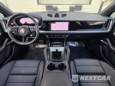 2025 Porsche Cayenne E-Hybrid - zdjęcie 11 z 48 - miniatura