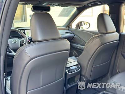 2025 Lexus TX 350 Luxury - zdjęcie 37 z 48 - miniatura