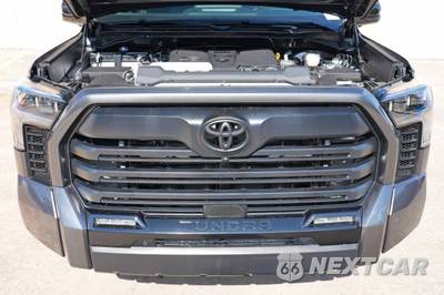 2026 Toyota Tundra Limited Crew Cab Short Bed - zdjęcie 6 z 48 - miniatura