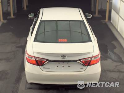 2017 Toyota Camry SE - zdjęcie 5 z 24 - miniatura
