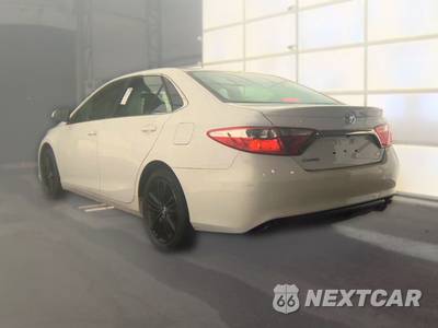 2017 Toyota Camry SE - zdjęcie 6 z 24 - miniatura