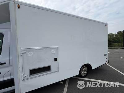 2020 Ford Transit 350 HD Cutaway 9950 GVWR DRW - zdjęcie 14 z 49 - miniatura