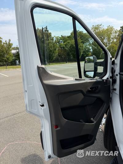 2020 Ford Transit 350 HD Cutaway 9950 GVWR DRW - zdjęcie 27 z 49 - miniatura