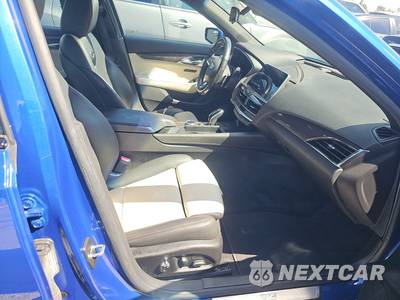 2023 Cadillac CT5 Sport 1SE - zdjęcie 8 z 26 - miniatura