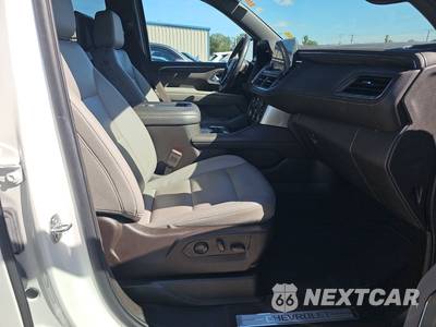 2022 Chevrolet Suburban LT 1LT - zdjęcie 8 z 26 - miniatura