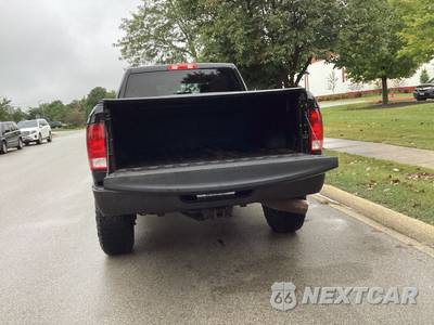 2017 Ram 2500 Tradesman Crew Cab Medium Bed - zdjęcie 11 z 18 - miniatura