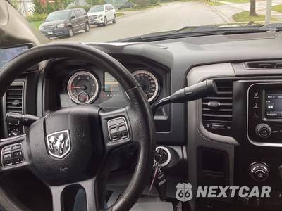 2017 Ram 2500 Tradesman Crew Cab Medium Bed - zdjęcie 18 z 18 - miniatura