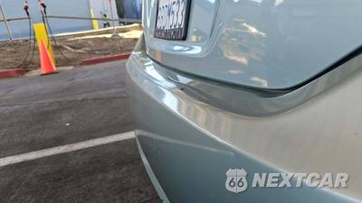 2015 Toyota Prius Three - zdjęcie 36 z 47 - miniatura