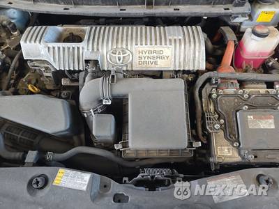 2015 Toyota Prius Three - zdjęcie 16 z 47 - miniatura