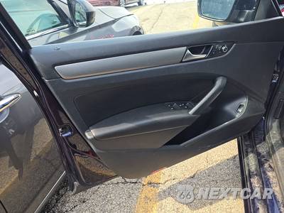 2015 Volkswagen Passat TDI SE w/Sunroof - zdjęcie 9 z 29 - miniatura