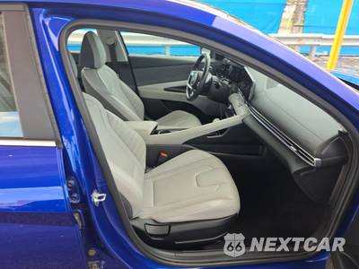 2024 Hyundai Elantra Limited - zdjęcie 8 z 22 - miniatura