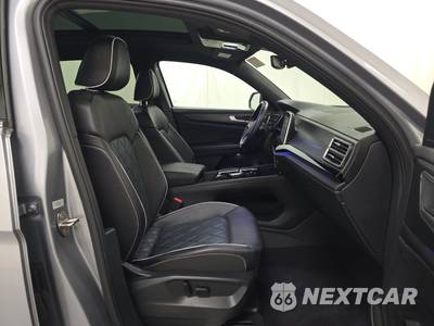 2024 Volkswagen Atlas Cross Sport 2.0T SEL Premium R-Line - zdjęcie 8 z 22 - miniatura