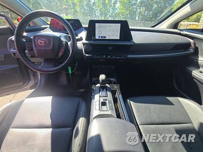 2024 Toyota Prius XLE - zdjęcie 11 z 44 - miniatura