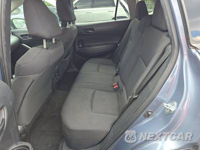 2024 Toyota Corolla Cross LE - zdjęcie 13 z 34 - miniatura