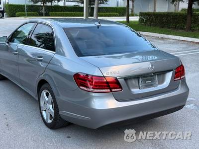 2014 Mercedes-Benz E 350 Sedan - zdjęcie 44 z 95 - miniatura