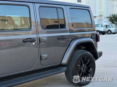 2022 Jeep Wrangler Unlimited Sahara - zdjęcie 38 z 163 - miniatura