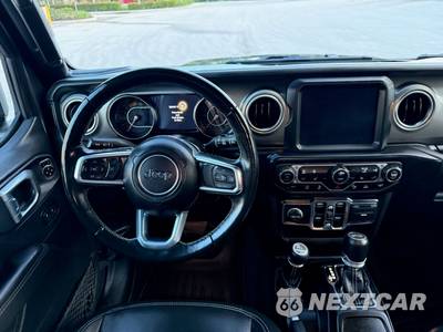 2022 Jeep Wrangler Unlimited Sahara - zdjęcie 113 z 163 - miniatura