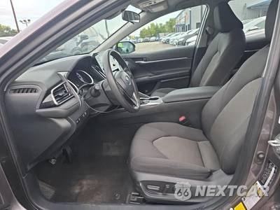 2024 Toyota Camry LE - zdjęcie 13 z 24 - miniatura