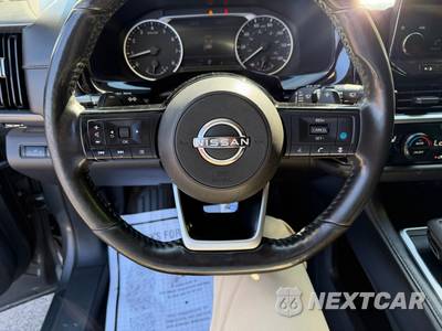 2022 Nissan Pathfinder SL - zdjęcie 16 z 29 - miniatura