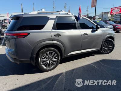 2022 Nissan Pathfinder SL - zdjęcie 7 z 29 - miniatura