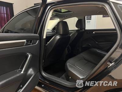 2017 Volkswagen Passat 1.8T SE - zdjęcie 18 z 50 - miniatura