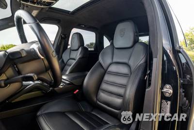 2013 Porsche Cayenne GTS - zdjęcie 17 z 34 - miniatura