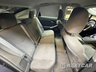 2011 Toyota Prius Two - zdjęcie 29 z 36 - miniatura