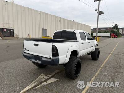 2015 Toyota Tacoma Crew Cab Medium Bed - zdjęcie 12 z 30 - miniatura