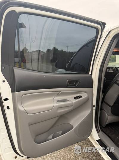 2015 Toyota Tacoma Crew Cab Medium Bed - zdjęcie 26 z 30 - miniatura