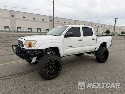 2015 Toyota Tacoma Crew Cab Medium Bed - zdjęcie 18 z 30 - miniatura