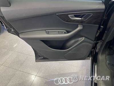 2021 Audi Q7 Premium 55 TFSI - zdjęcie 32 z 56 - miniatura